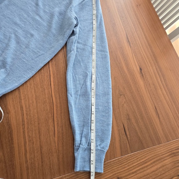 Calvin Klein Mens Merino Wool V neck Minimalist Preppy Sweater L Pastel Blue - Picture 9 of 10